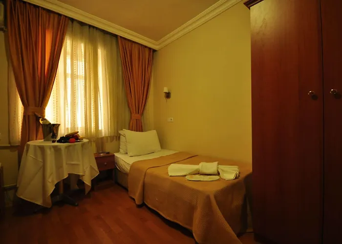 Sen 2* Стамбул